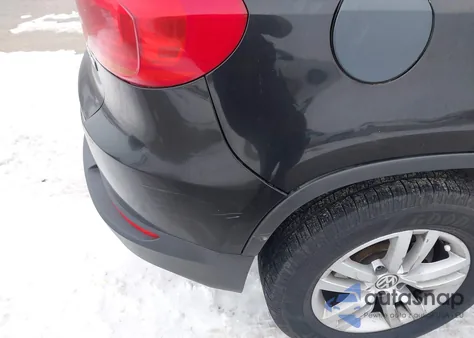 2013 Volkswagen Tiguan S z USA, uszkodzony, nr VIN WVGAV7AX6DW511835